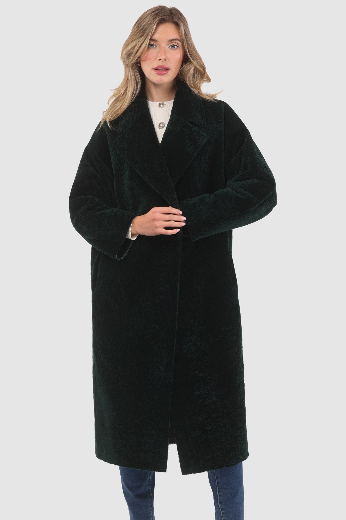 Manteau court réversible en peau d'agneau texturée