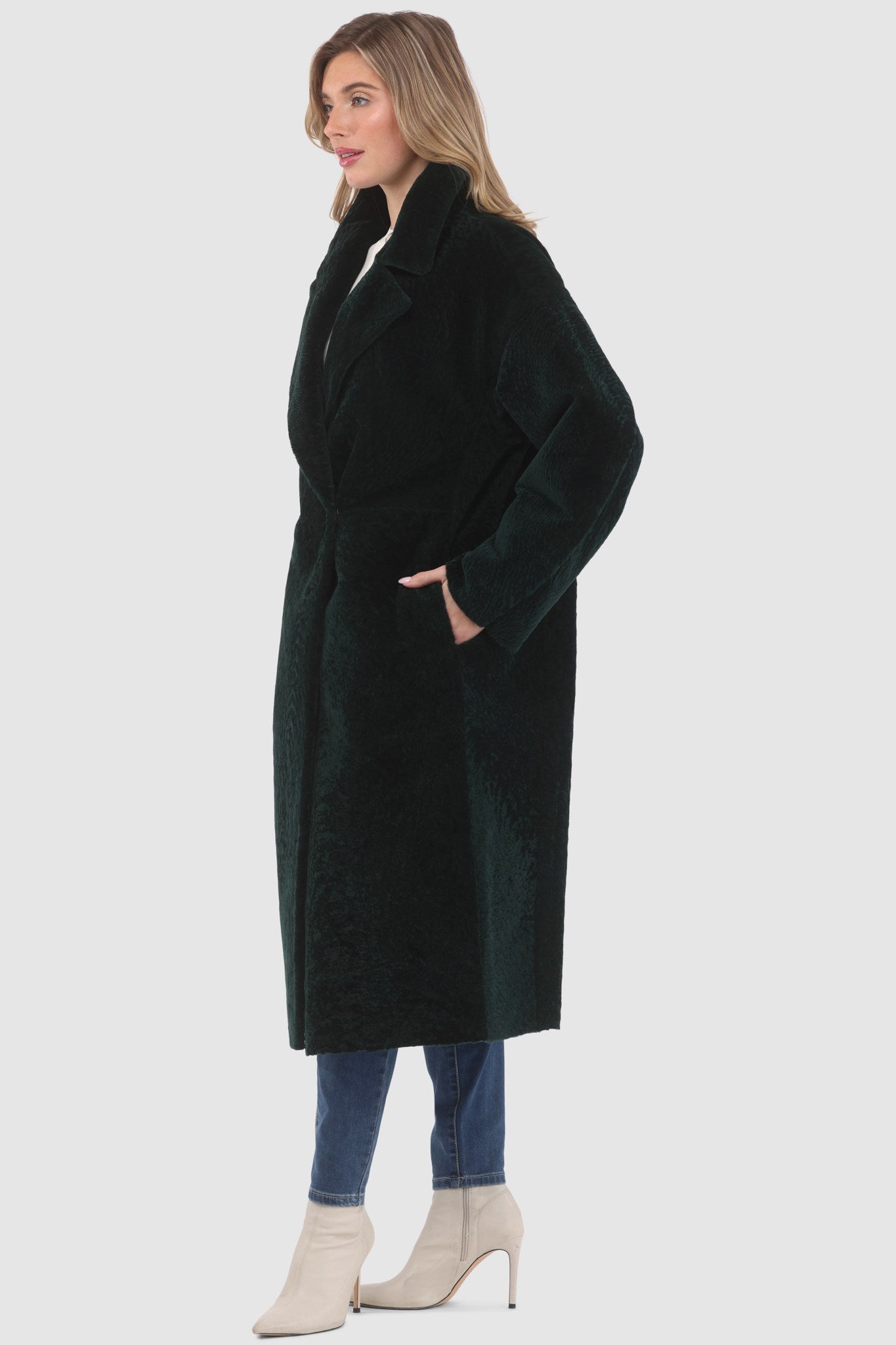 Manteau court réversible en peau d'agneau texturée