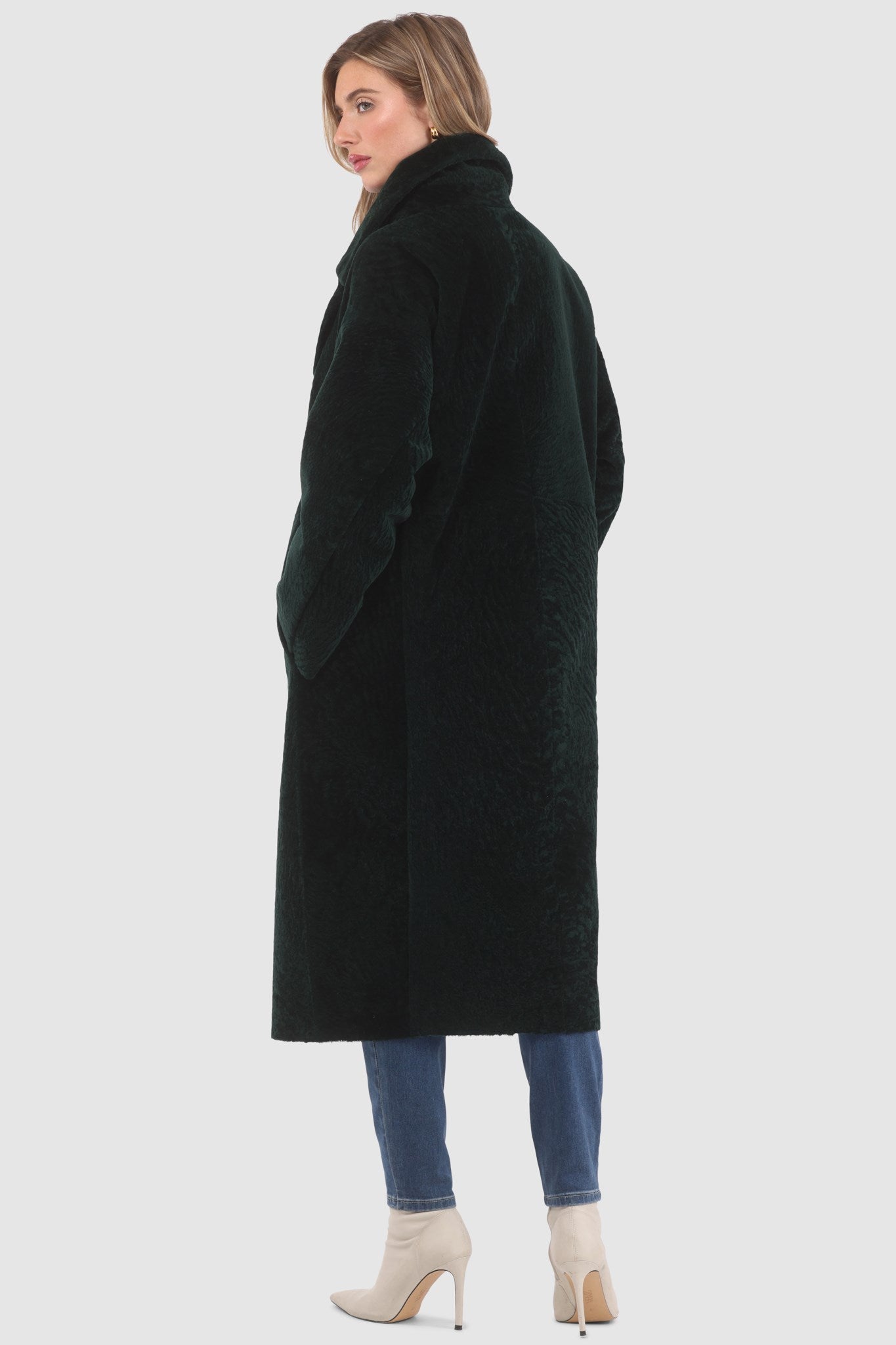 Manteau court réversible en peau d'agneau texturée